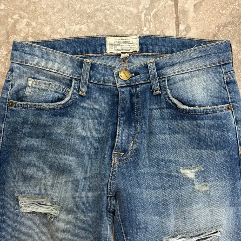 Current Elliott The‎ Fling Slim Boyfriend Jeans Super Loved Destroy Size 23